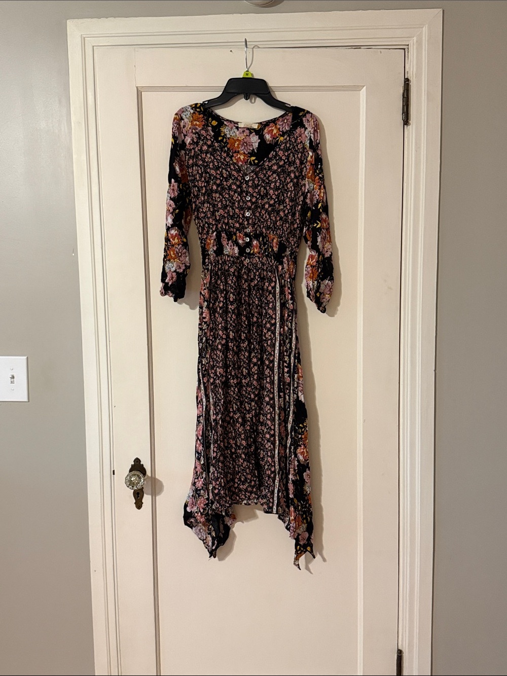 Oddy Black Pink Floral Asymmetrical Hem MIDI Dress Size Small Oddi